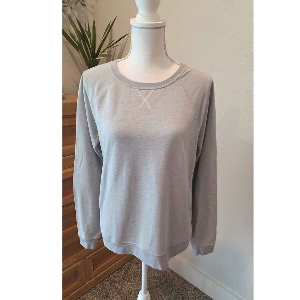 Travis Mathew Crewneck Sweatshirt Raglan Pullover Grey Athleisure Minimalist L